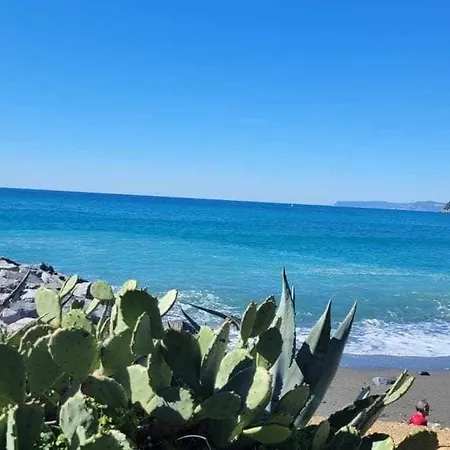 Appartamento Cogobeach Gioiello #50mt Dal Mare# Cogoleto